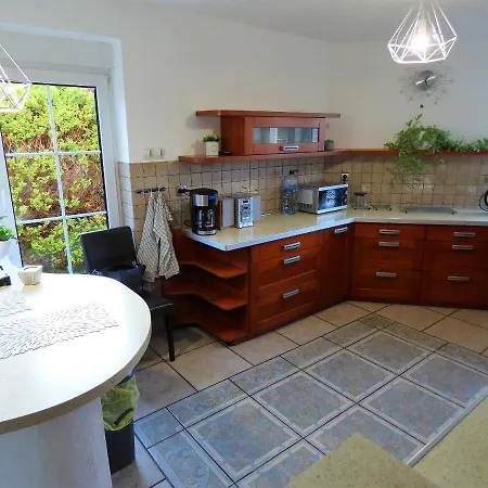 Pod Szyndzielnia Homestay *