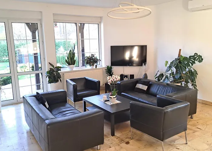 Pod Szyndzielnia בית אירוח ביילסקו-ביאלה